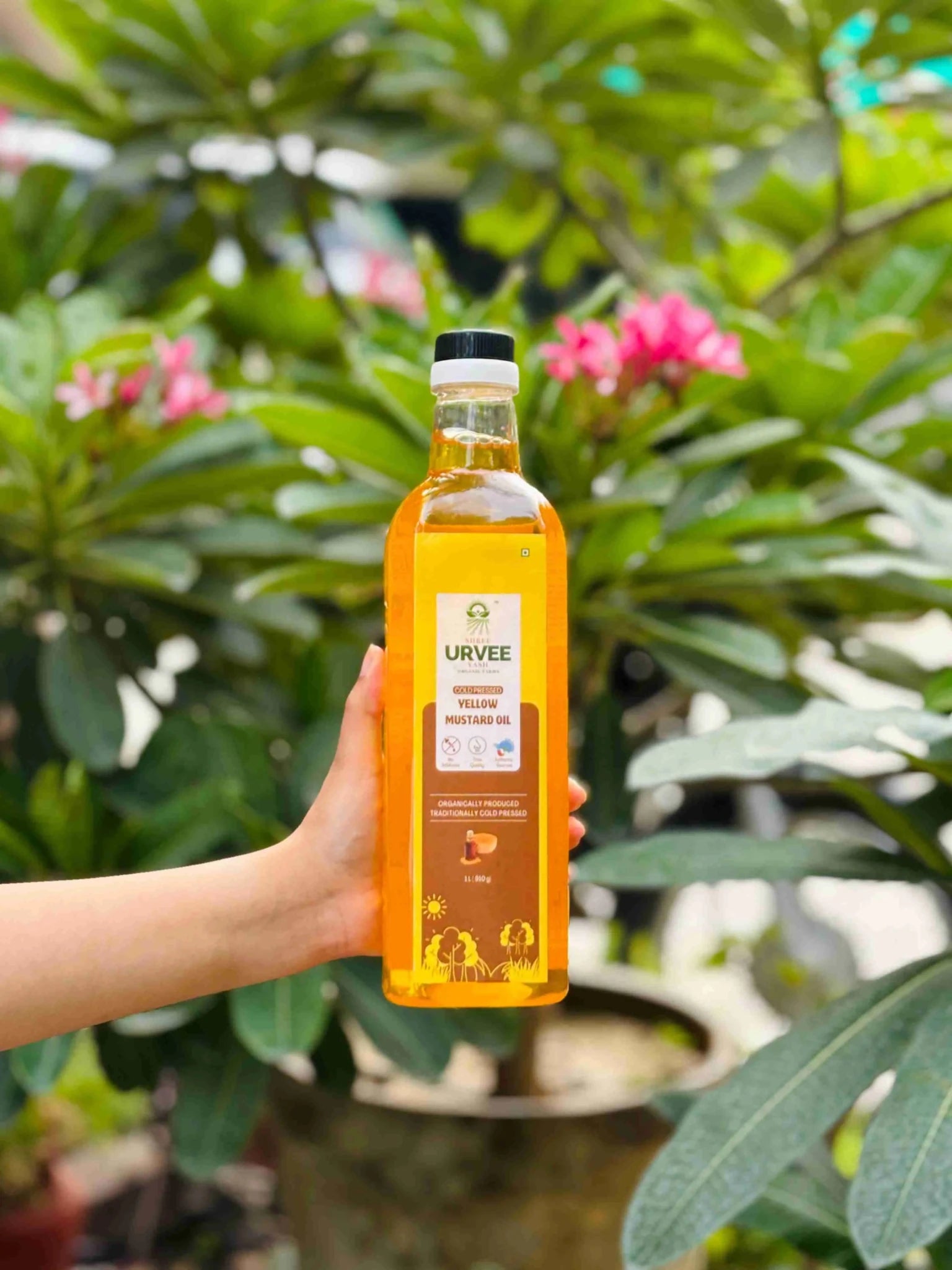 Wood Pressed Yellow Mustard Oil - Urvee Organic Farms